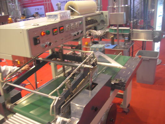 좋은 가격 터치스크린을 가진 환경 수축 영화에 의하여 자동화되는 포장 기계 온라인으로